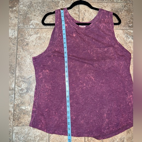 Mossimo Supply Co top - Picture 7 of 7